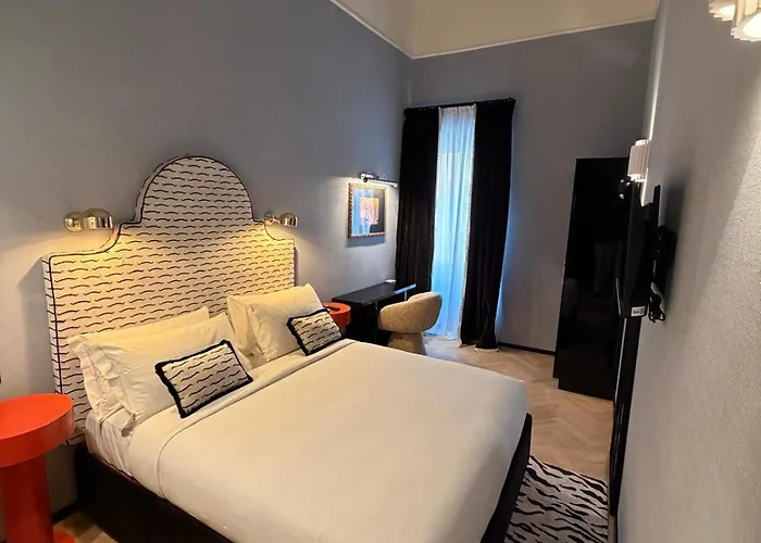 Smart At Spanish Steps 4* Roma