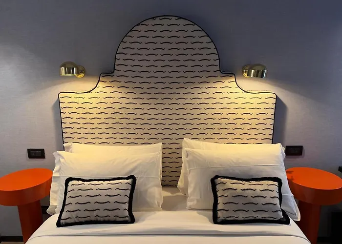 Smart At Spanish Steps Πανσιόν 4*